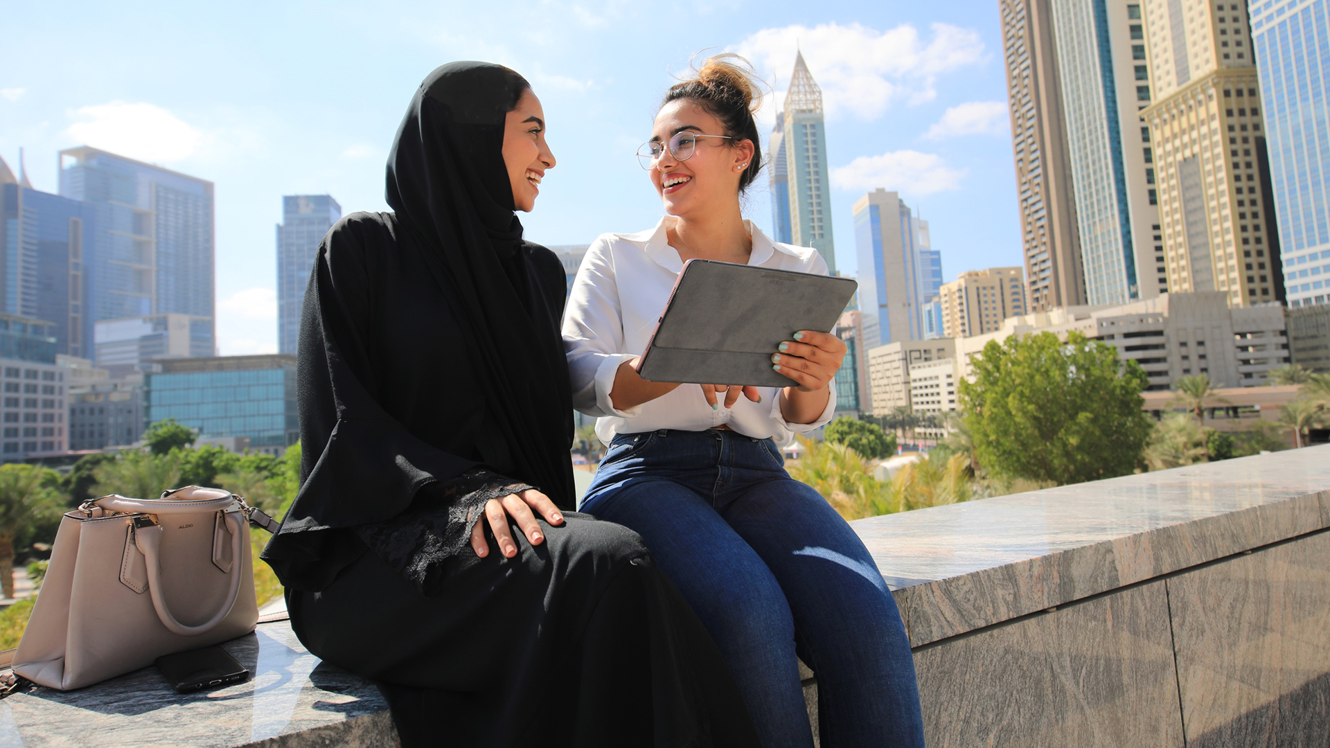 Dubai launches unique virtual working programme for overseas professionals