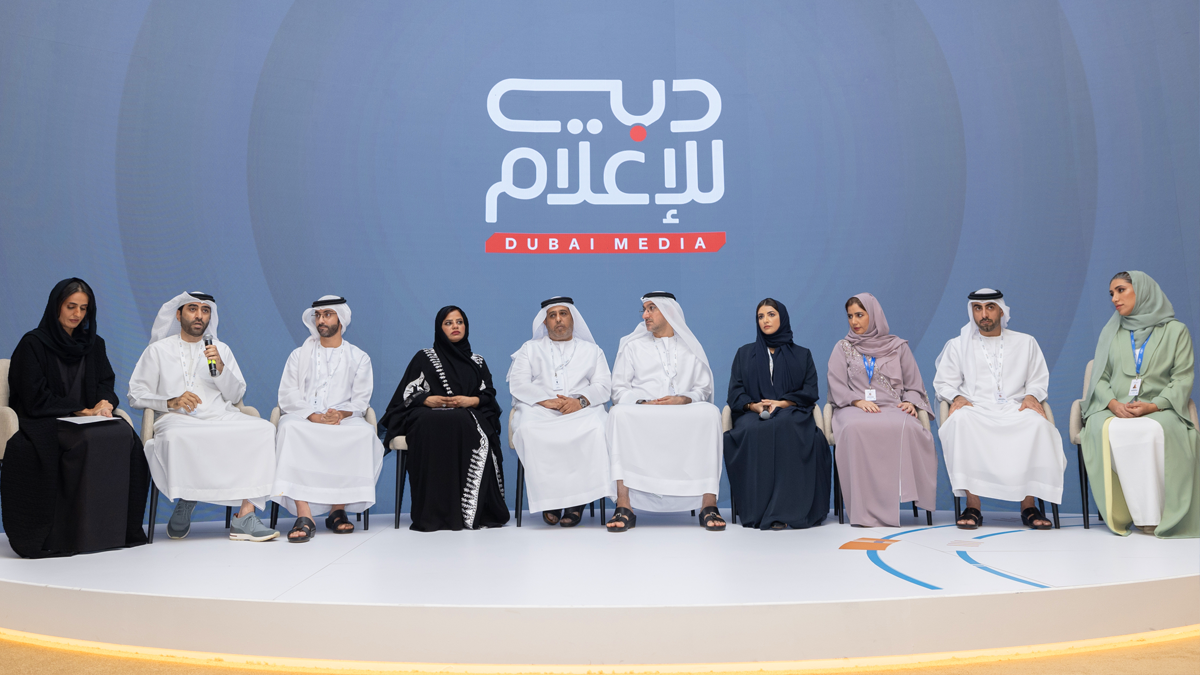 خلال مؤتمر صحافي موسّع استضافه "منتدى الإعلام العربي الـ21" بتوجيهات أحمد بن محمد ... "دبي للإعلام" تعلن تفاصيل خطة تطوير شاملة لمختلف قطاعاتها الصحافية والتلفزيونية والرقمية
