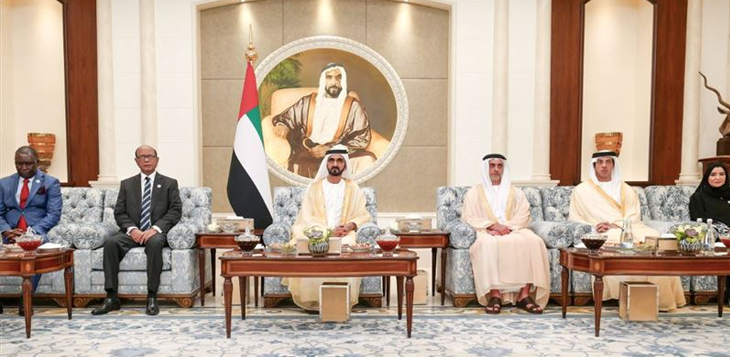 محمد بن راشد يتسلم أوراق اعتماد عدد من سفراء الدول الجدد غير المقيمين