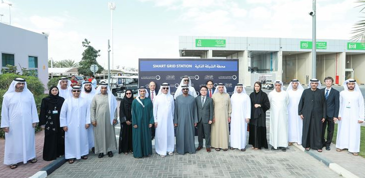 سمو الشيخ أحمد بن سعيد آل مكتوم يفتتح محطة الشبكة الذكية في الروية