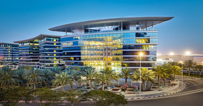 "دافزا" تطلق برنامج "حيّاك" لموظفي شركات المنطقة الحرة