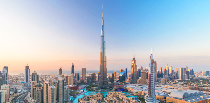 دبي تتجاوز حرارة الصيف وتعزّز جاذبيتها السياحية بفعاليات ومرافق ترفيهية متنوّعة