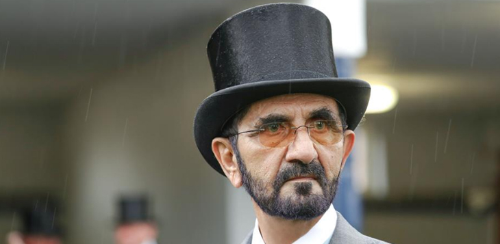 محمد بن راشد يتسلم جائزة الفوز التاريخي لفريق غودلفين من ملكة بريطانيا في ختام مهرجان رويال أسكوت للخيول بإنجلترا