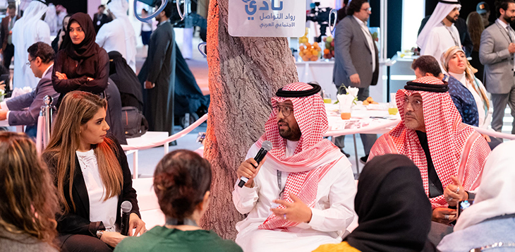 "نادي رواد التواصل الاجتماعي العرب" يستضيف نجوم المنصات الاجتماعية على "كافية المؤثرين" 