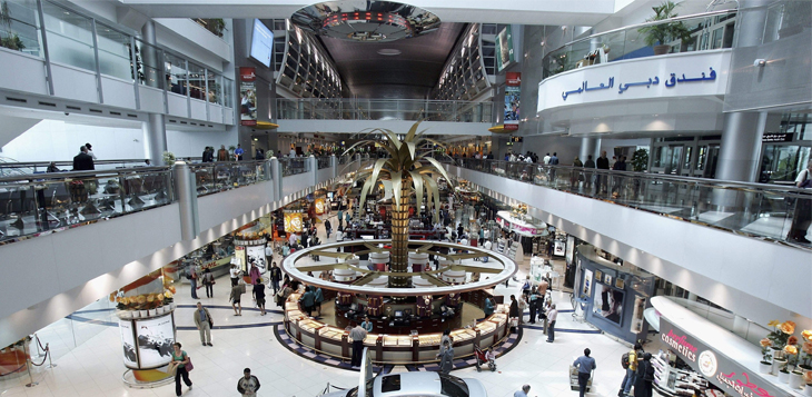 دبي تستضيف المسافرين العالقين وتوفر لهم الإقامة الملائمة في فنادقها لحين إتمام إجراءاتهم  