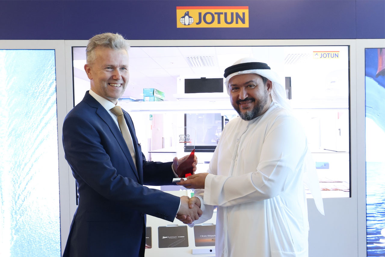 A Dubai Media delegation visits “Jotun” and discusses potential joint cooperation