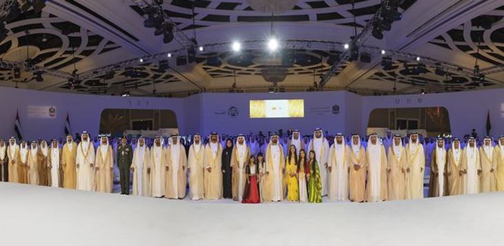 محمد بن راشد يكرم إنجازات الوطن في أوائل الإمارات