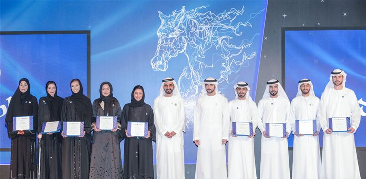 محمد بن راشد يرعى حفل تخريج الدفعة الثانية من منتسبي برنامج "مسار جودلفين" لصناعة الخيول