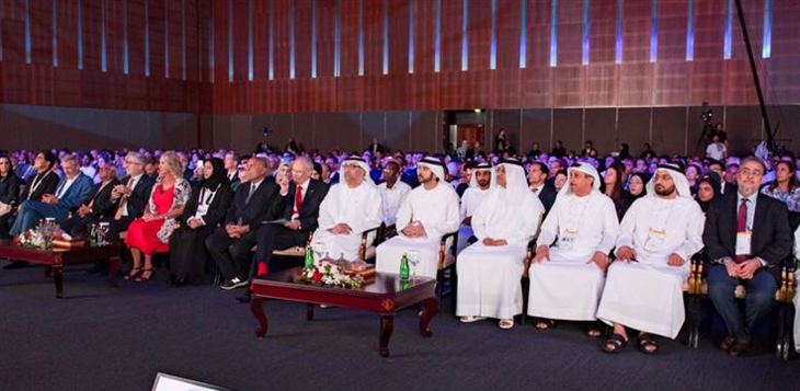 حمدان بن محمد يشهد انطلاق أعمال مؤتمر القلب العالمي