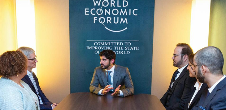 حمدان بن محمد يستعرض مع رئيس "آبل" سبل توظيف التقنيات في التنمية بدافوس