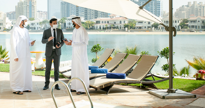 "دبي للسياحة" تتعاون مع شركائها في قطاعات السياحة والضيافة والتجزئة لضمان الالتزام بالإجراءات الاحترازية والتدابير الوقائية