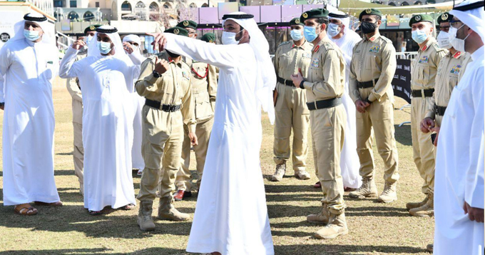 القائد العام لشرطة دبي يتفقّد غرفة عمليات برج خليفة وبوليفارد محمد بن راشد