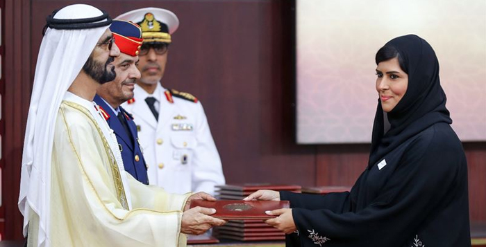 محمد بن راشد يرعى حفل تخريج الدورة السادسة في كلية الدفاع الوطني