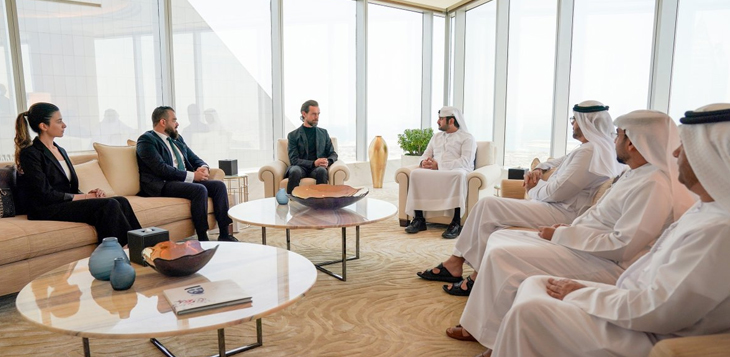 مكتوم بن محمد بن راشد آل مكتوم يستقبل جاك دورسي المؤسس والرئيس التنفيذي لشركة تويتر