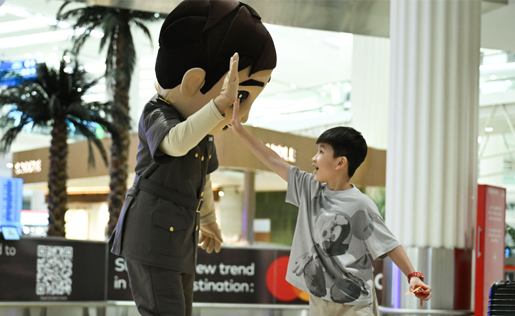 Dubai Airports welcomes travelers with Arabian hospitality at DXB