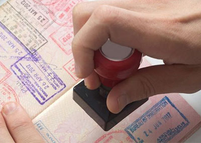 الإمارات تعفي أبناء السياح من رسوم التأشيرة خلال الصيف