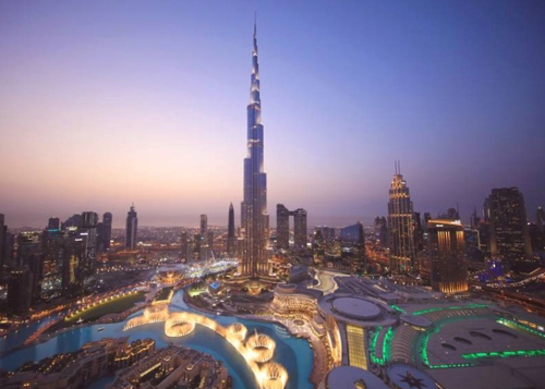 حكومة الإمارات تتصدر مؤشر الثقة عالمياً