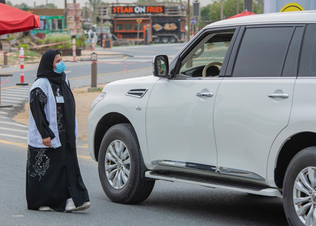 الإمارات تحقق بالتطوّع مهام إسناد نوعية لجميع فئات المجتمع