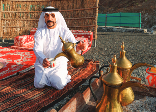 سيف راشد الدهماني.. بيت أسرار القهوة العربية