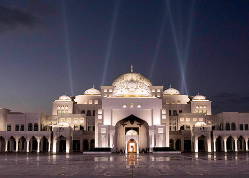 قصر الوطن يرحب بالزوّار في عيد الفطر