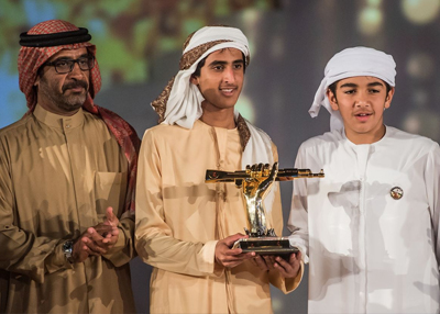 محمد بن راشد بن محمد يتوّج السماحي بكأس اليولة